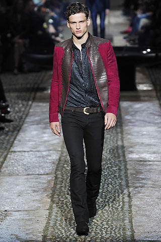 Roberto Cavalli / - 2011